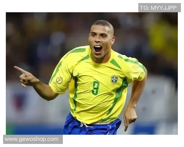 多才多艺的足球巨星：能胜任不同位置的全能球员解析