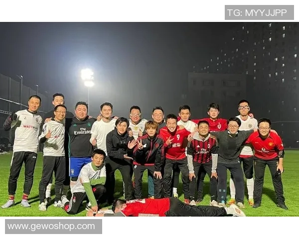 鹿晗是否喜欢足球球星 他最崇拜的球员是谁和原因揭秘